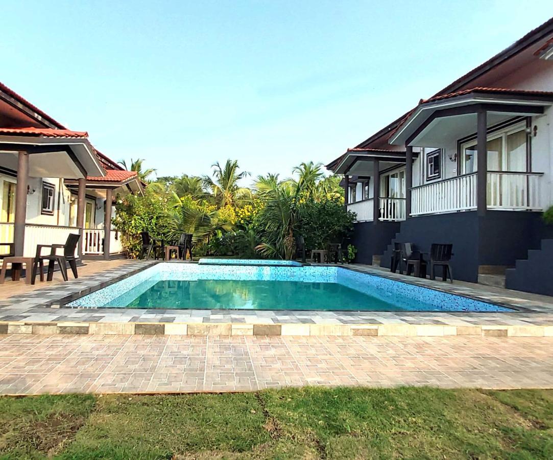 Vagator Retreat Resort With Swimming Pool Dış mekan fotoğraf